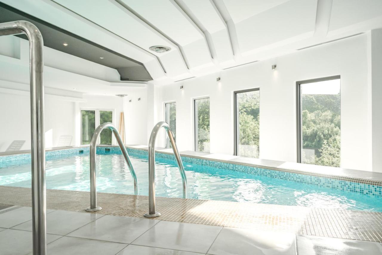 Hotel Lepenski Vir ドニー・ミラノヴァツ エクステリア 写真